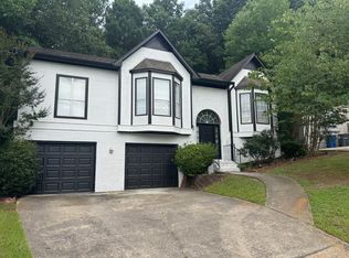 1201 Deer Trail Rd, Hoover, AL 35226