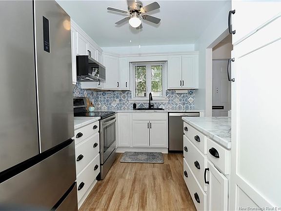 3rd image of 84 Seaman St #5