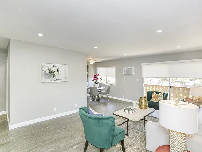 Sepulveda West Apartments — Photo 26