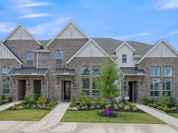 333 Fields Ln, Montgomery, TX 77316