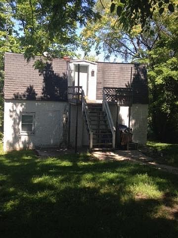 1st image of 1206 E High St