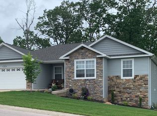 139 Creek View Dr, Saint Robert, MO 65584