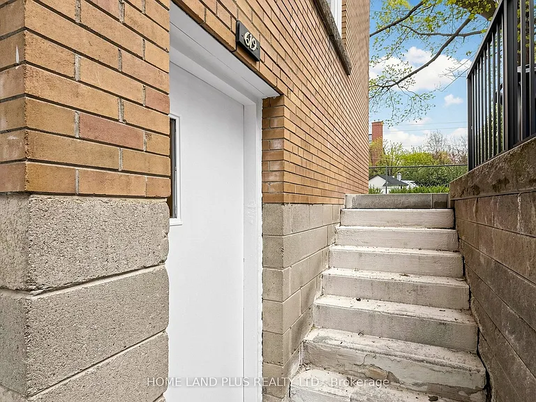 619 Merton St #A1 — Photo 6