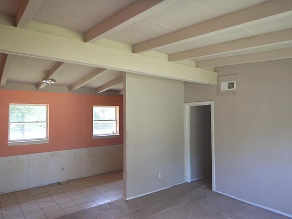 2nd image of 207 Topaz Ave