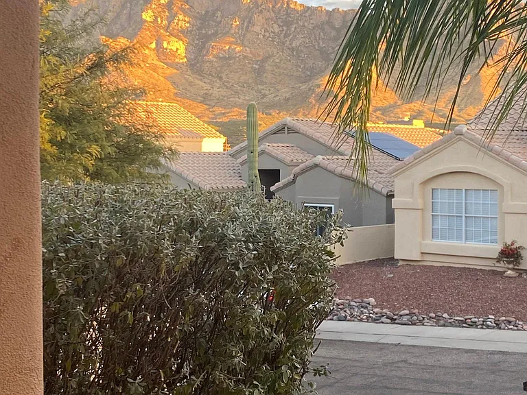 1311 E Scorpius Pl — Photo 31