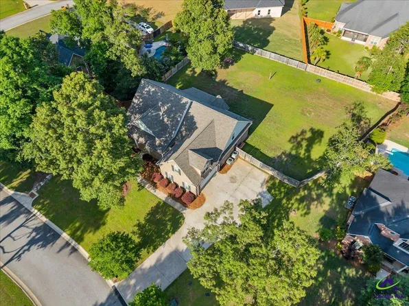 302 Sage Meadows Ln, Bonaire, GA 31005