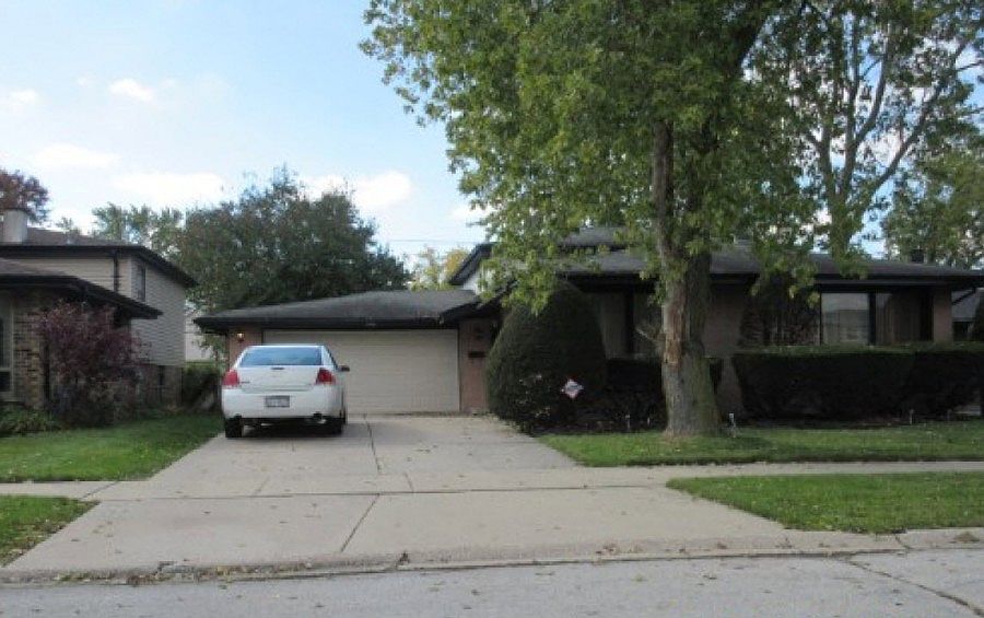 1st image of 15462 Sunset Dr