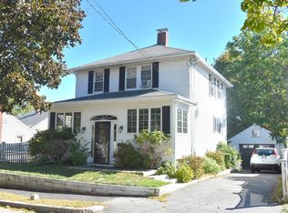 12 Ruthven St, Quincy, MA 02171
