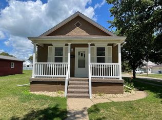 200 W 2nd Pl, Spring Valley, IL 61362