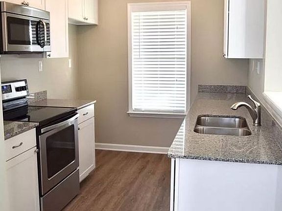 5th image of 129 American Eagle Way