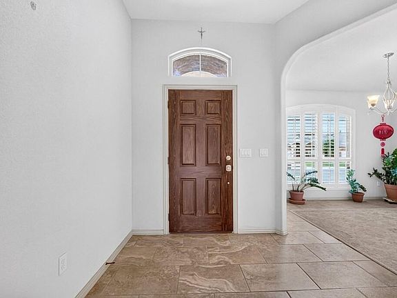 5th image of 5606 Rodeo St