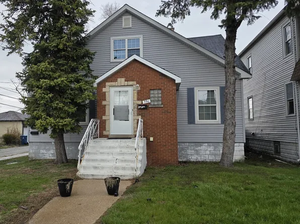 336 153rd Pl, Calumet City, IL 60409