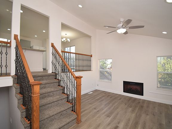 2nd image of 883 N Westpointe Cir