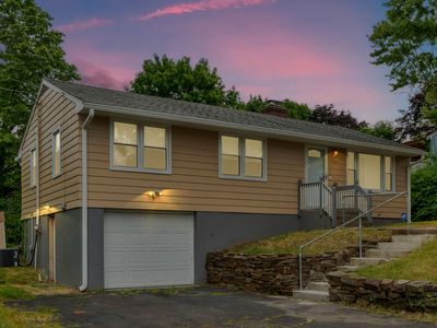 352 Yale Avenue, Meriden, CT, 06450