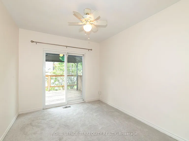 87 Emperor St — Photo 10