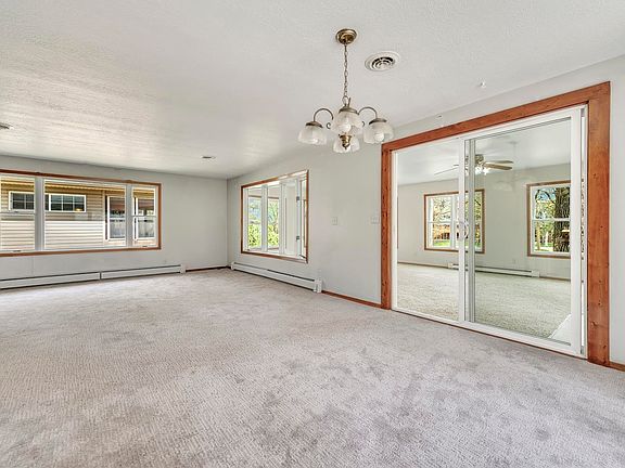 3rd image of 1207 Waska Dr