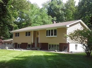 42 Thompson Dr, Washingtonville, NY