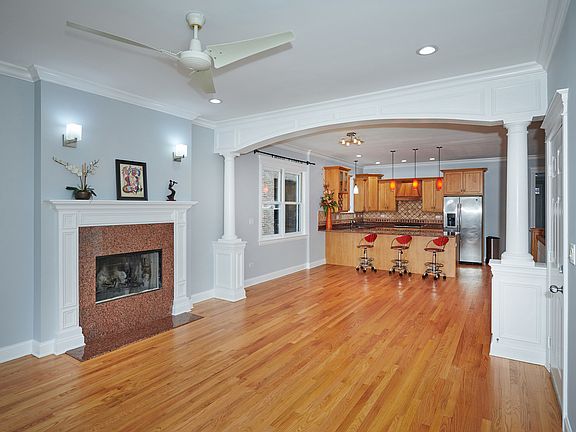 4th image of 5021 N Kenmore Ave APT 1N