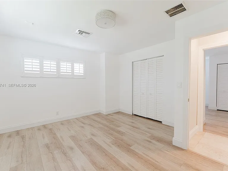 2101 NE 63rd St — Photo 33