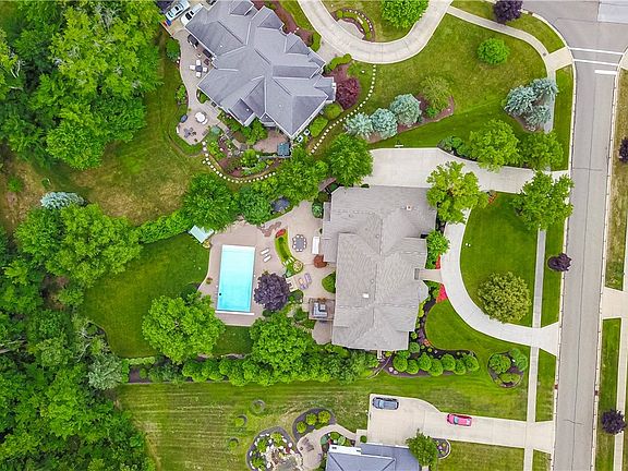 4th image of 6595 Dorset Ln