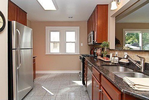 3rd image of 3836 24th Ave S