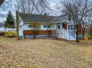 16 Echo Ln, Newburgh, NY 12550