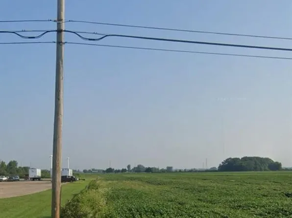 7625 Jerusalem Rd, Oregon, OH 43616