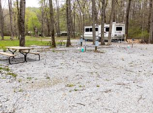 620 Perry Springs Rd, Eddyville, KY 42038