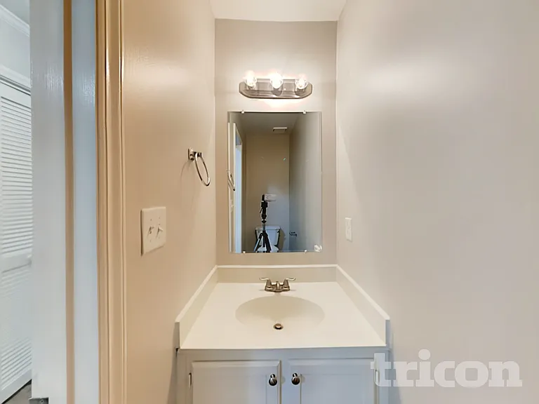 8831 Milton Morris Dr — Photo 17