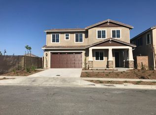 6355 Highstone Way, Fontana, CA 92336