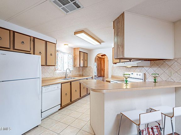 3rd image of 25611 S MONTANA Avenue