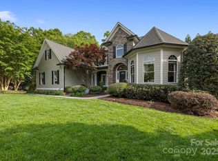 18730 Floyd Ct, Davidson, NC 28036