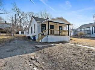 2221 S Home Ave, Independence, MO 64052