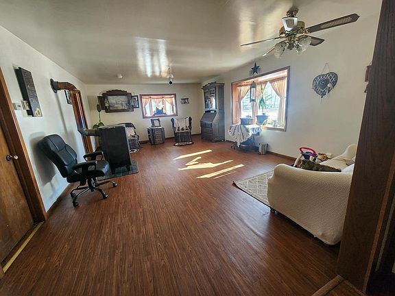 5th image of 120916 BLACKBERRY ROAD