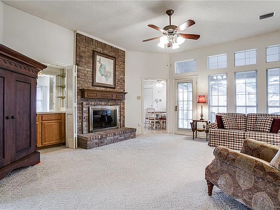 5th image of 2346 Lancecrest Dr