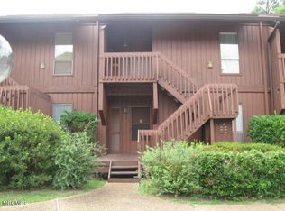 146 Lakeside Villa, Diamondhead, MS 39525