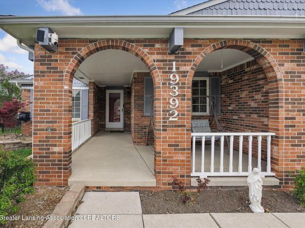 19392 Wherle Dr, Brownstown, MI 48193