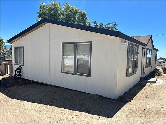 4th image of 45015 Carrot Ln