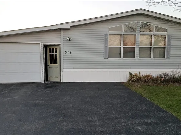 519 Applewood Dr #519, Lockport, NY 14094