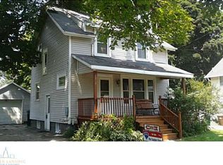 1812 Donora St, Lansing, MI 48910