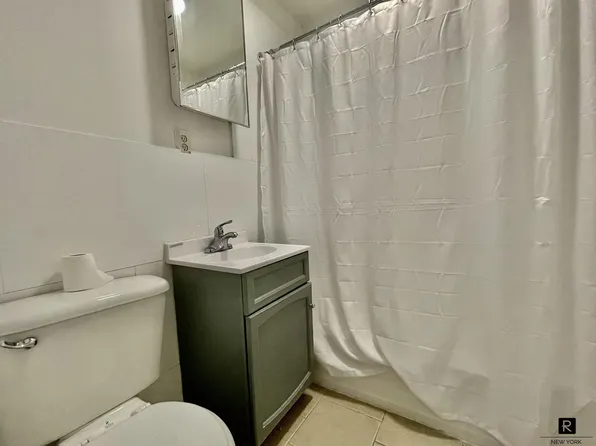 260 West 135th Street image 9 of 15