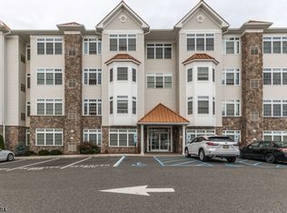 104 E Elizabeth Ave APT 412, Linden, NJ