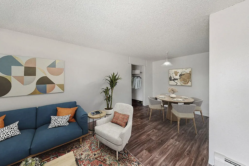 Ridgemoor Apartment Homes — Photo 3
