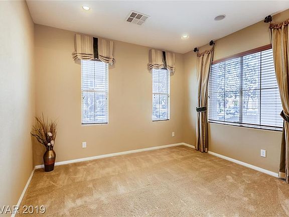 3rd image of 10940 Toscano Gardens St