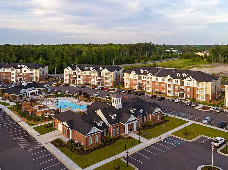 Clairmont at Jolliff Landing — Photo 3