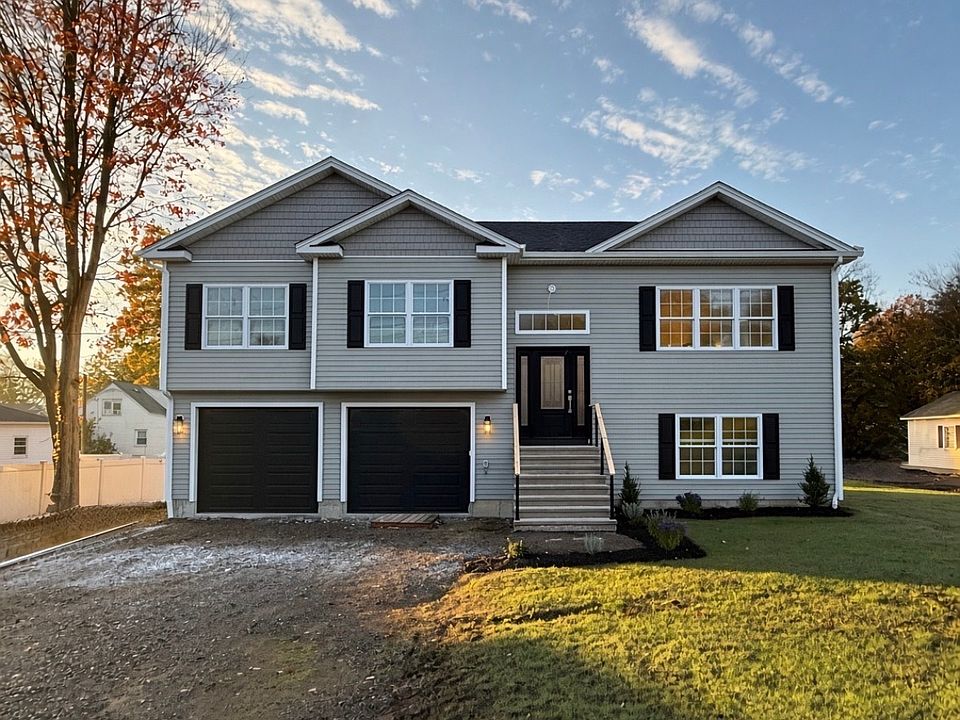 1st image of 381 Como Avenue