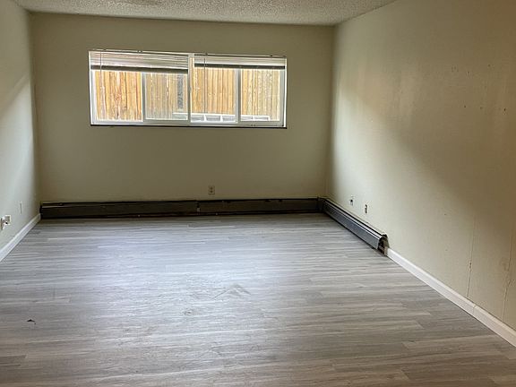 2nd image of 3620 Verde Dr APT 101