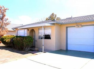 10433 N 97th Dr APT B, Peoria, AZ 85345