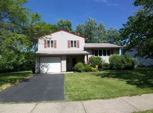 63 Karen Pl, Edison, NJ 08817