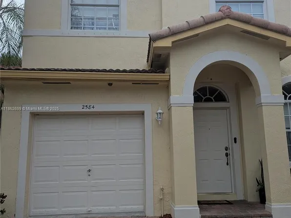 2584 SW 84th Ter #101, Hollywood, FL 33025